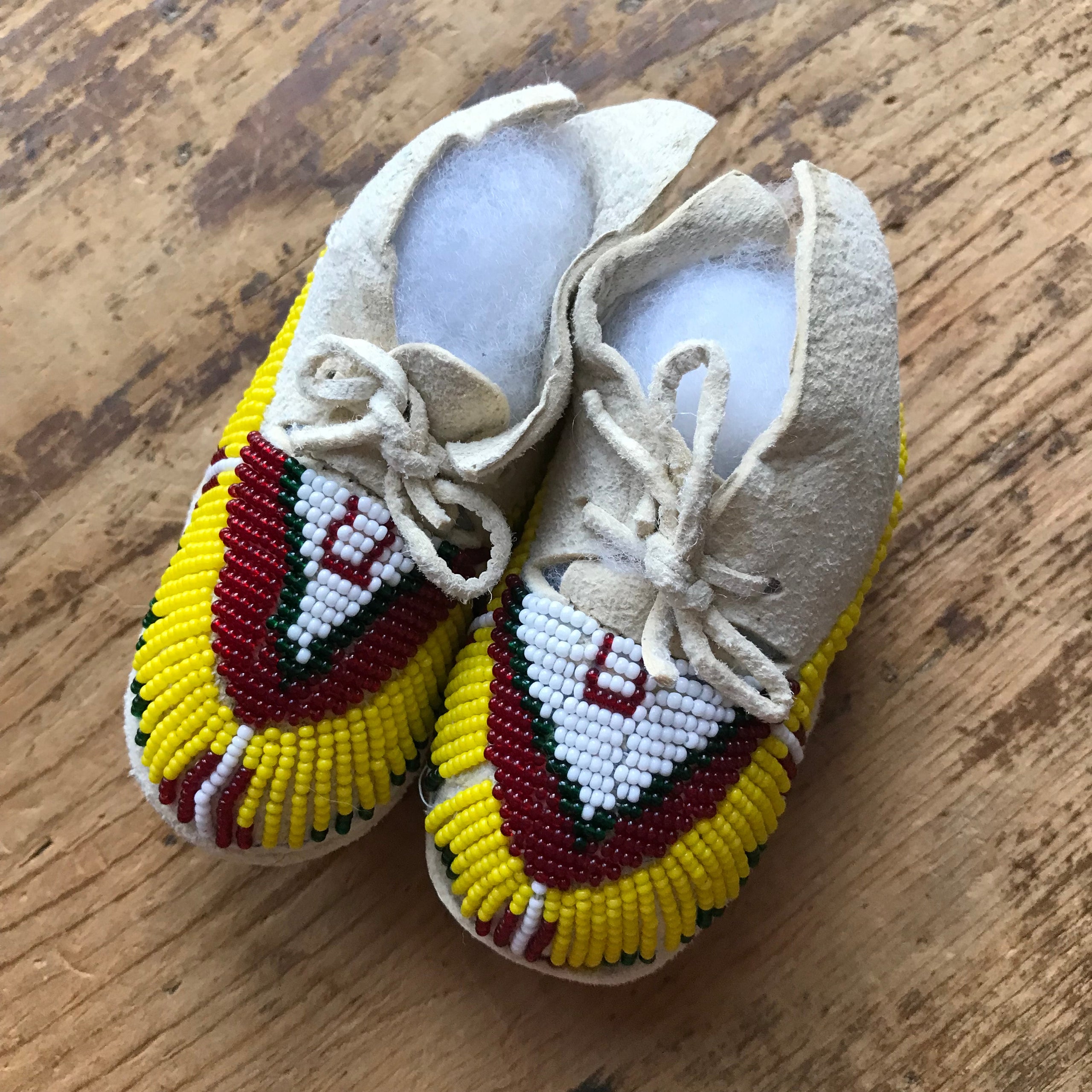 Beaded baby moccasins new arrivals